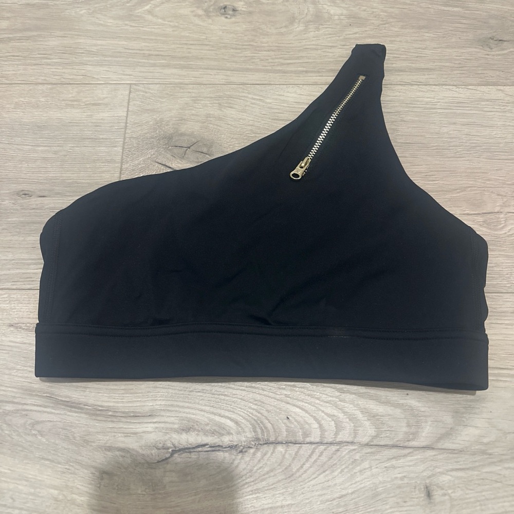 Black Sports Bra